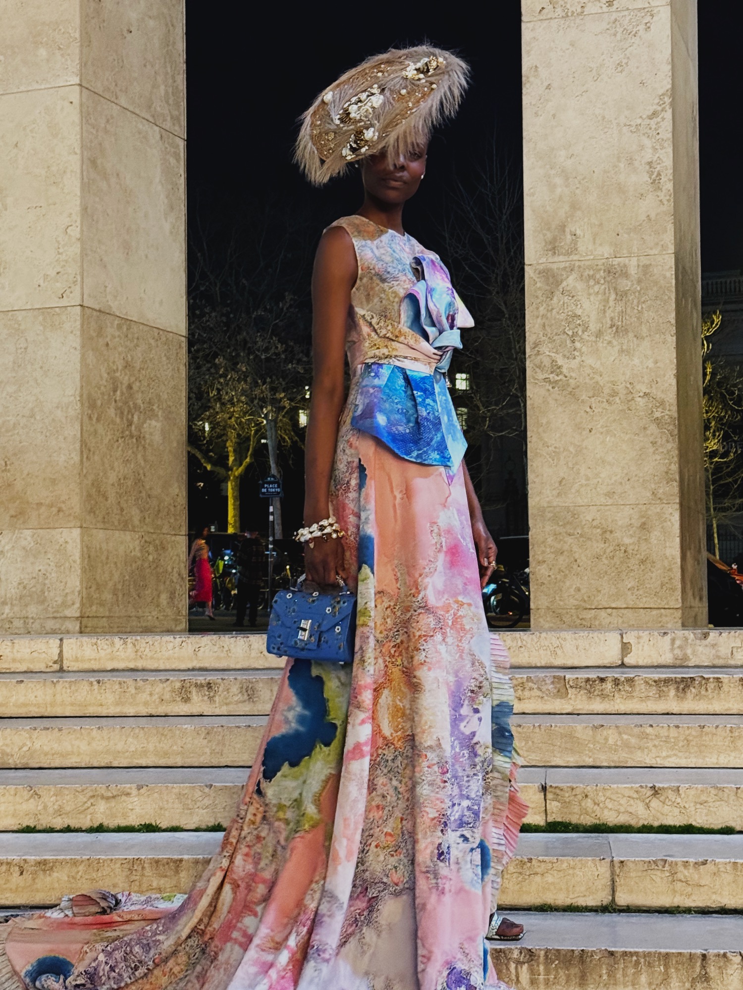 Schiaparelli・Hat & gown design by Mowa